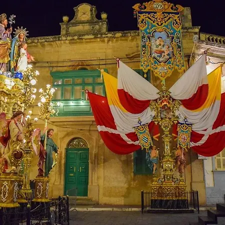 B&s Renovated 18 Century House Of Character Ghaxaq, Malta Semesterbostad *