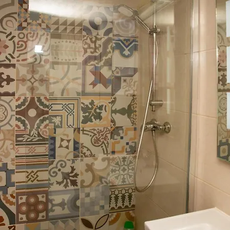 B&s Renovated 18 Century House Of Character Ghaxaq, Malta *