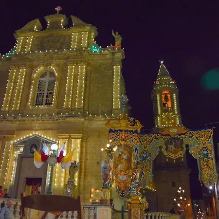 בית נופש B&s Renovated 18 Century House Of Character Ghaxaq, Malta