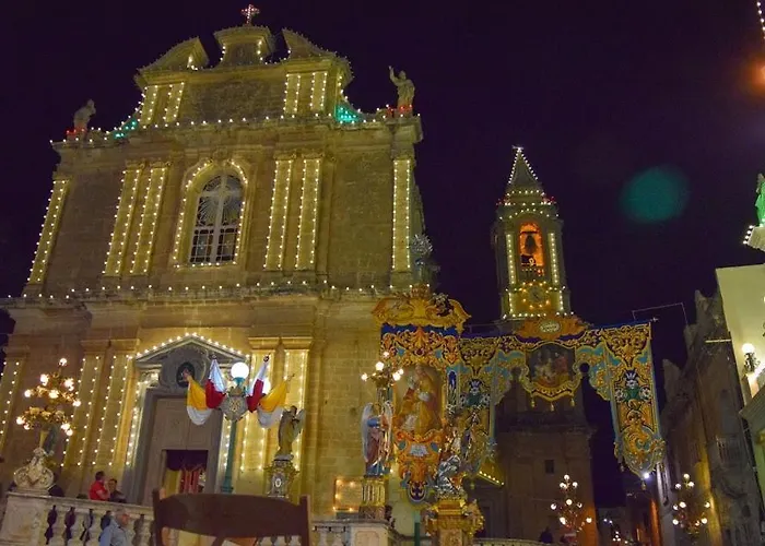Case de vacanță B&s Renovated 18 Century House Of Character Ghaxaq, Malta