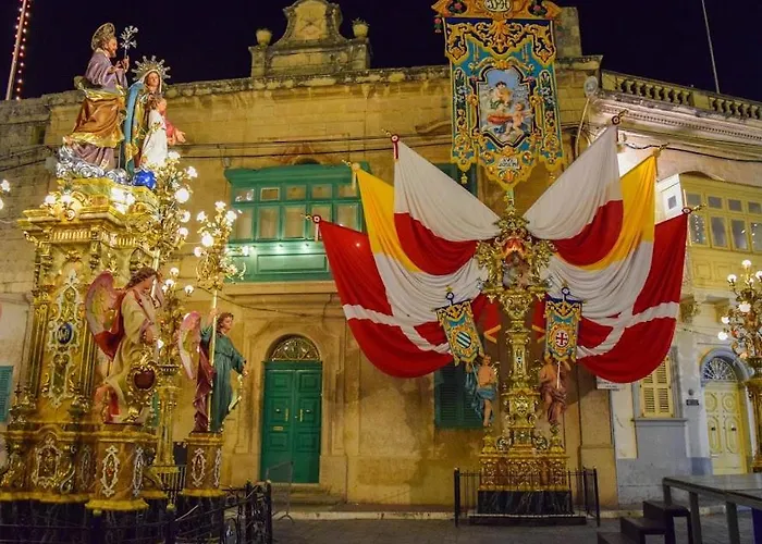 B&s Renovated 18 Century House Of Character Ghaxaq, Malta Case de vacanță *